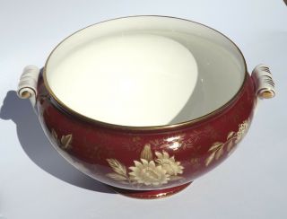 Vintage Wedgwood Porcelain Ruby Tonquin Pattern - Large Serving Bowl 5