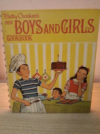 Vintage 1972 Betty Crocker’s Boys And Girls Cookbook Spiral Hardcover Kids