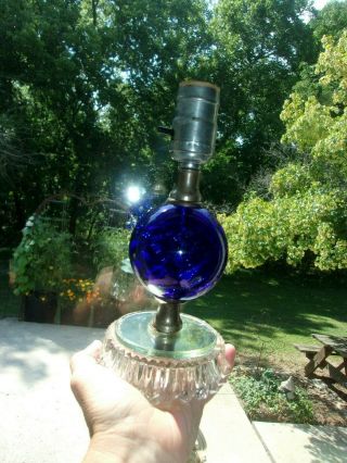 Vtg Cobalt Blue Glass Ball Internal Spiral Mirror Topped Glass Base Boudoir Lamp 2