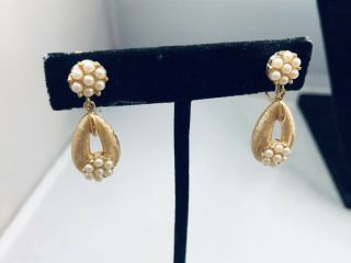 Vtg.  Crown Trifari Faux Pearl & Brushed Gold Tone Clip On Earrings