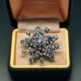 Vintage Jewellery Pretty Silver Tone Rainbow Iris Rhinestone Starburst Brooch