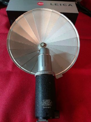 Leica E.  Leitz Wetzlar Germany Fan Flash Reflector Vintage