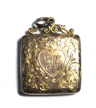 Vintage Gold Tone Filigree Design Engraved Square Locket Pendant,  4.  57g - T15