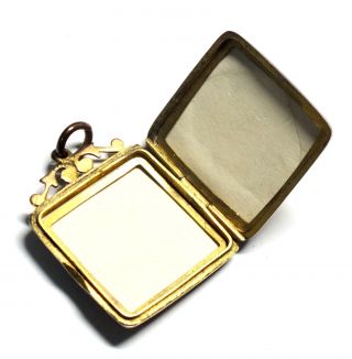 Vintage GOLD TONE Filigree Design Engraved Square Locket Pendant,  4.  57g - T15 2