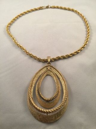 Vintage Crown Trifari Large Gold Tone Statement Necklace