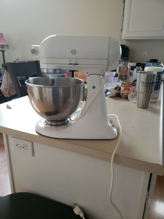Vintage Kitchen Aid Ultra Power 300 Watt Stand Mixer Ksm90ww Cleaned And