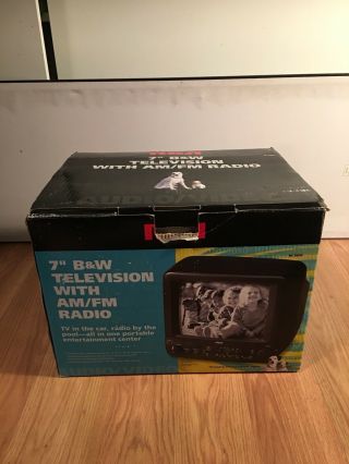 Vintage Rca 7 " B&w Television With Am/fm Radio
