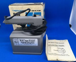 Vintage Realistic Bulk Tape Eraser Model 44 - 232 Erases Open Reel Tapes Cassettes