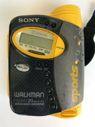 Sony Radio Cassette Player Walkman Wm - Fs595