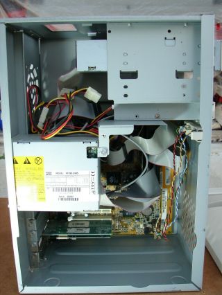 Vintage Gateway PC - AMD K6 - 2 475MHz,  256mb ram 8
