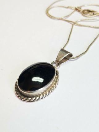 Vintage Sterling Silver 925 Taxco Mexico Oval Onyx Gemstone Pendant Necklace