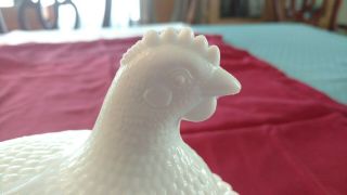 Vintage Chicken Hen on Nest Covered Candy Dish White Milk Glass PERFECT 4