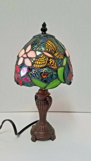 Vtg Tiffany Style Brass & Stained Glass Small Accent Table Desk Lamp Night Light