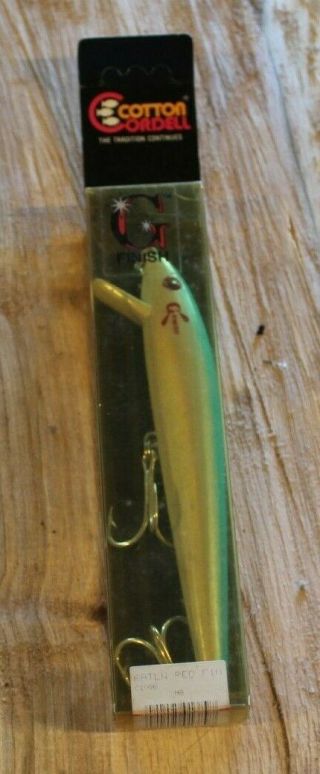 Vintage COTTON CORDELL Fishing Lure Red Fin G Finish Rattle OLD STOCK 2