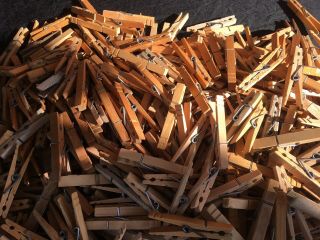 500,  VINTAGE Wood WOODEN CLOTHES PINS Various Types 8