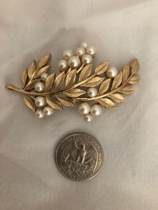 Signed Crown Trifari Vintage Brooch Pin Faux Pearl Brushed Gold Tone Leaves