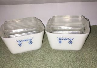 2 Pyrex 501 B 1 - 1/2 Cup Snowflake Garland Refrigerator Dish Vintage 2