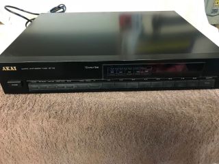 Vintage Akai Quartz Synthesizer Tuner Model At - 52,  Receiver,  Stereo Japan Made