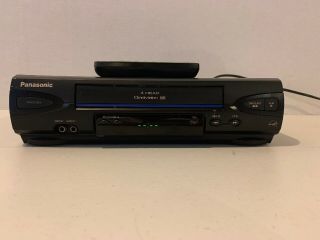 Panasonic PV - V4022 - A 4 Head Omnivision VHS VCR Player w/ Remote. 3