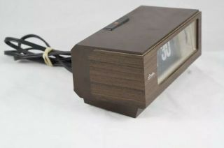 Vintage Linden Flip Alarm Clock - Plastic Faux Wood Grain - Model 969 Japan 4
