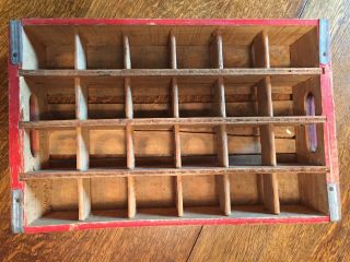 COCA COLA Red/White 24 Bottle Wood Crate Divided Carrier Case Display Vintage 2