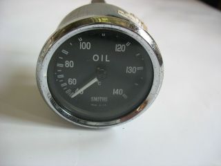 Vintage Smiths Classic Mechanical Oil Pressure Gauge 0 - 140 Range 2 "