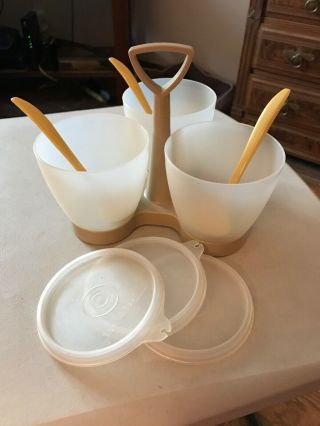 Vtg Beige Tupperware Condiment Set With Harvest Gold Spoons,  Lids & Caddy