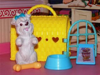 Vintage Littlest Pet Shop Yellow Pet Carrier White Terrier Kibbles N Bits Bone