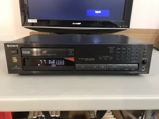 Sony (cdp - 591) Single Cd Compact Disc Player Wo/remote.  Vintage