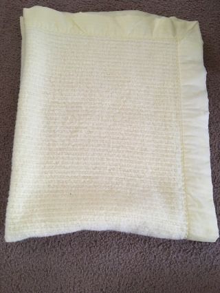 Vintage Yellow Waffle Weave Crib Blanket (unbranded)