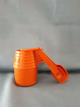 Vintage Tupperware Measuring Cups And Spoons
