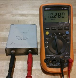 Set of three (3) matching vintage 10uF @ 600V oil capacitors 5