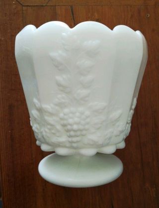 Westmoreland Milk Glass Footed Vase Vintage White Grape Jar Scalloped Jardiniere