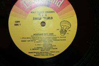 Vintage LP Vinyl Record Walt Disney It ' s a Small world Boys Choir 1289 folk song 5