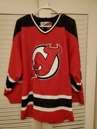 Nhl Jersey Devils Pro Player Hockey Jersey Sz.  Large Vintage