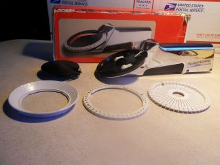 Vtg.  Scotch 3m Ea - 450 Braille Label Maker Dymo Punch Tape W/ Box & Instructions