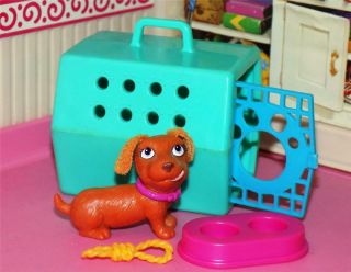 Vintage Littlest Pet Shop Teal Pet Carrier Weiner Dog Feedin Water Dish Rope Toy