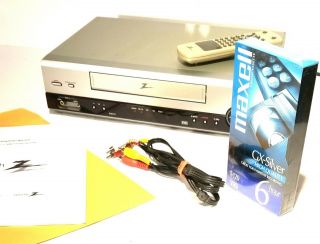 Zenith Vcr Vhs Player / Vcm - 321 / With Remote (cleaned),  Look