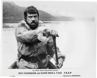 Oliver Reed " The Trap " Vintage Movie Still