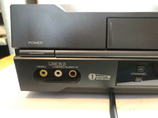 Toshiba W522 VHS VCR Video Cassette Recorder Player Stereo 4 Head HiFi 2