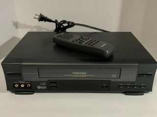 Toshiba W - 528 Vhs Vcr Video Cassette Recorder Hi Fi Commercial Skip With Remote
