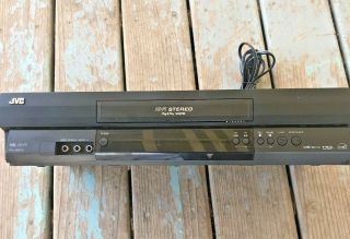 Jvc Hr - J691u Hi - Fi Vhs Vcr Video Cassette Player With Remote And Av Cable