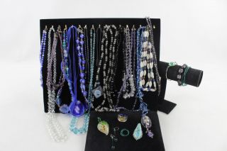 25 X Vintage & Retro Glass Jewellery Inc Necklaces,  Bracelets,  Earrings Pendants