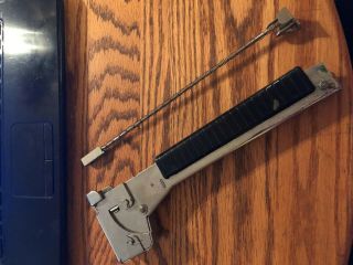 Vintage Arrow Fastener Hammer Stapler Slap Staple Model HT50A 3