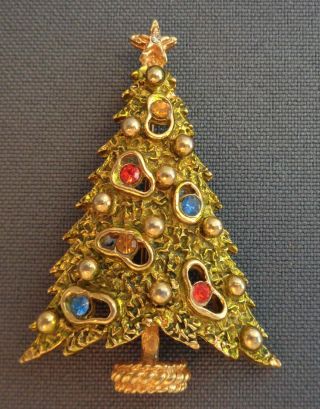 Vintage Enamel Rhinestone Christmas Tree Pin Signed Art