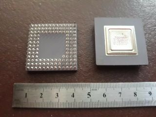 2X TOSHIBA JAPAN VINTAGE CERAMIC CPU FOR GOLD SCRAP RECOVERY ``F 4