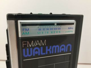 Vintage Sony Walkman (PARTS ONLY) WM - F31/F41 Radio AM/FM Stereo Cassette Player 2