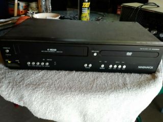 Magnavox Dvd Player / Vcr Combo (model Dv220mw9)