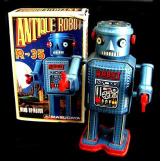 Vintage Japan Tin Litho & Plastic R - 35 Windup Robot - 1984 Masudaya