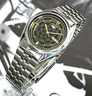 Vintage Target Dial Japan Made Seiko 5 Automatic 17 Jewels Day&date Men 